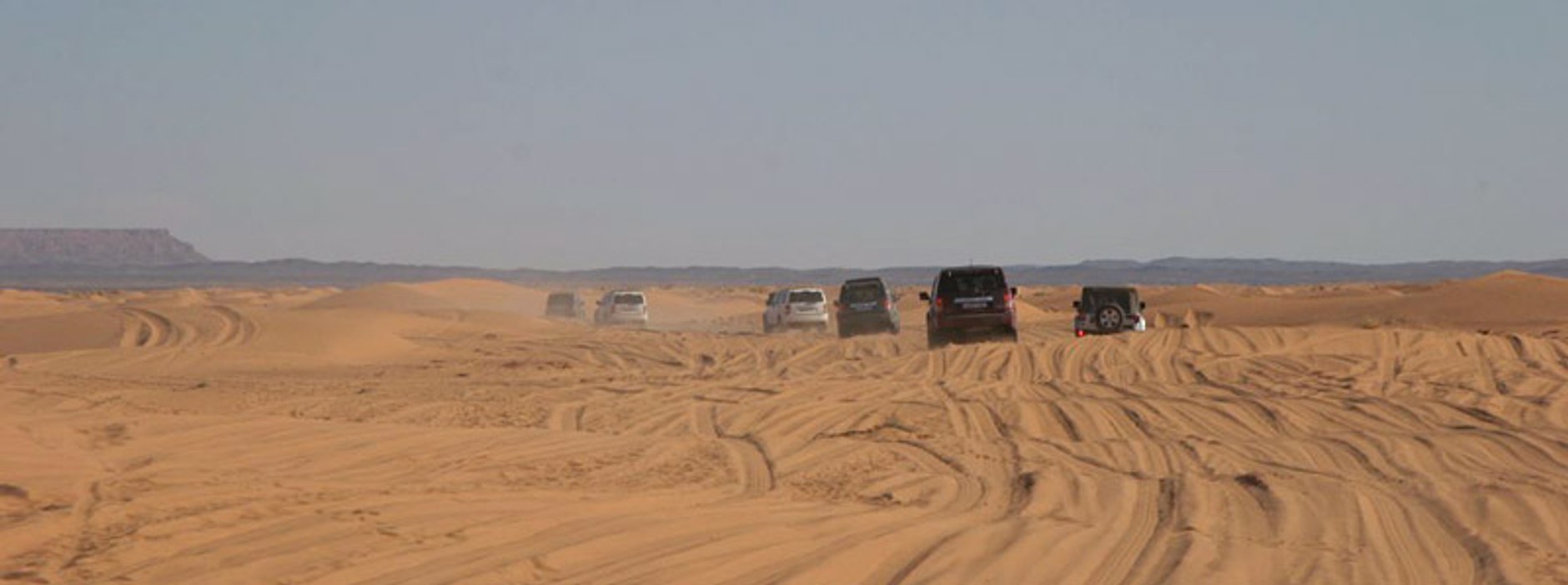 Jeep Cherokee na trasie Dakaru – pierwsze wrażenia z jazdy