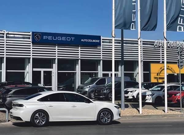 Nowy salon marki Peugeot w Warszawie