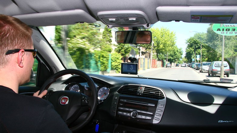 Komputer pokładowy w nawigacji. Tak oszczędzisz paliwo