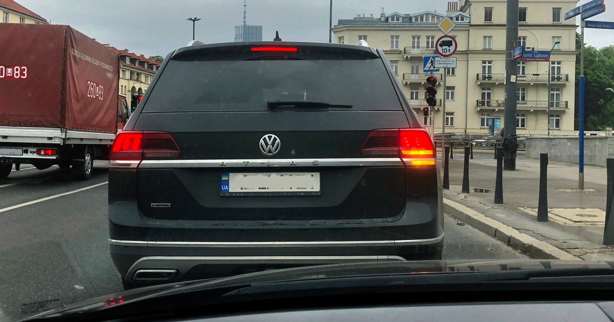 Volkswagen Atlas z Ukrainy w Warszawie