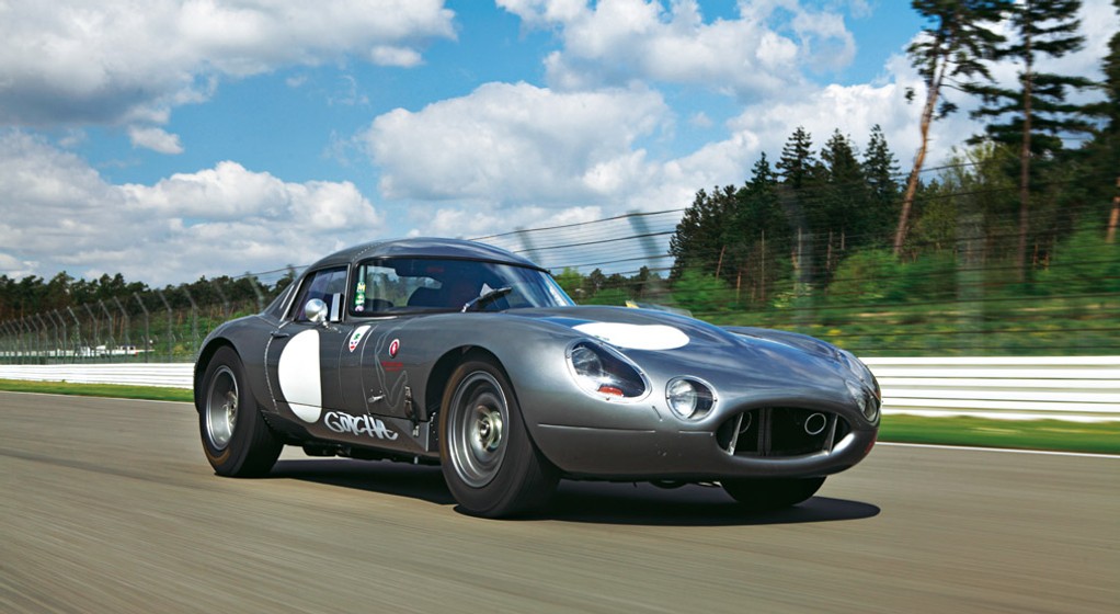Jaguar E-Type: sportowiec za młody na emeryturę