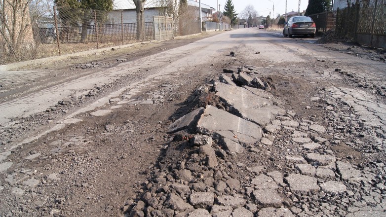 Dziurawa rzeczywistość – co się zepsuje w pierwszej kolejności?