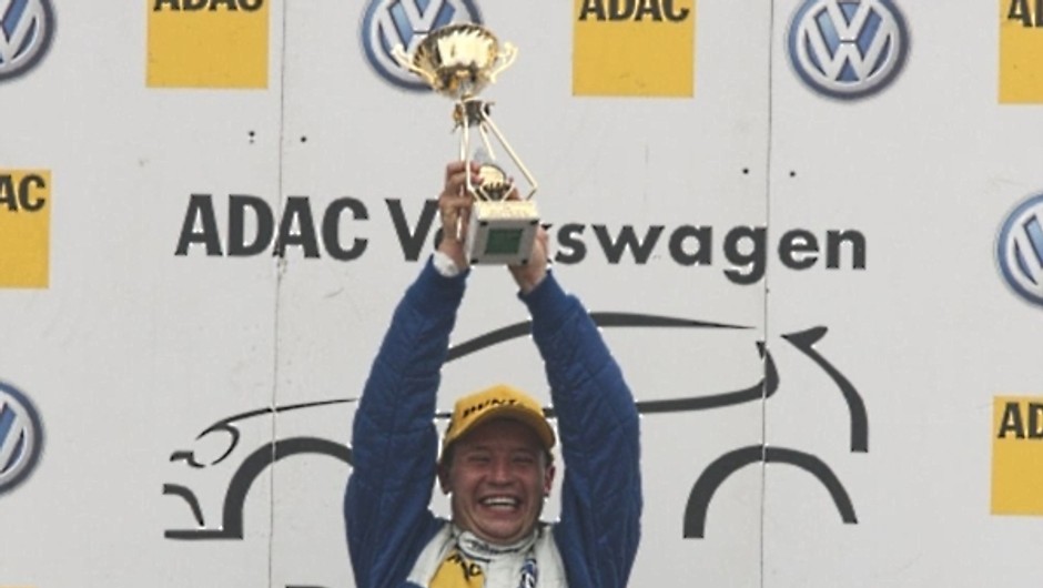 Polak rozdaje karty w Polo Cup