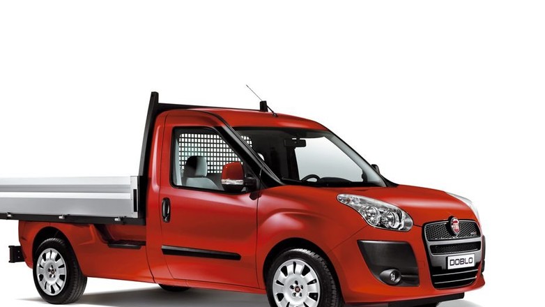 Fiat Doblo Work-Up: robotnik na medal