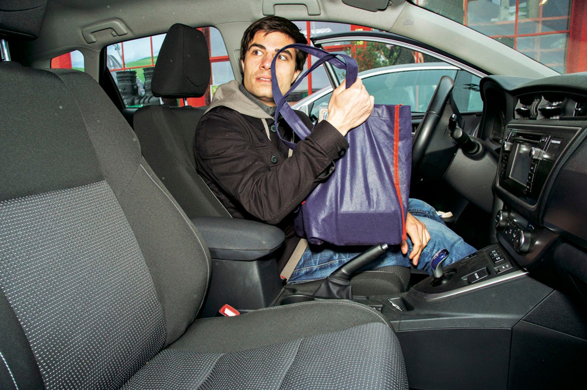 Testujemy system KeylessGo - Toyota Auris II