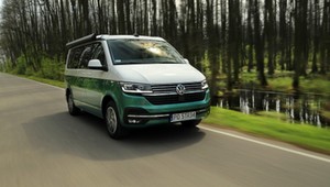 Volkswagen T6.1 California Ocean 2.0 TDI – pandemiczny "śpiulkowóz"