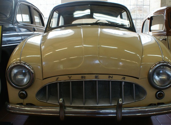 Oldtimery w starej hucie