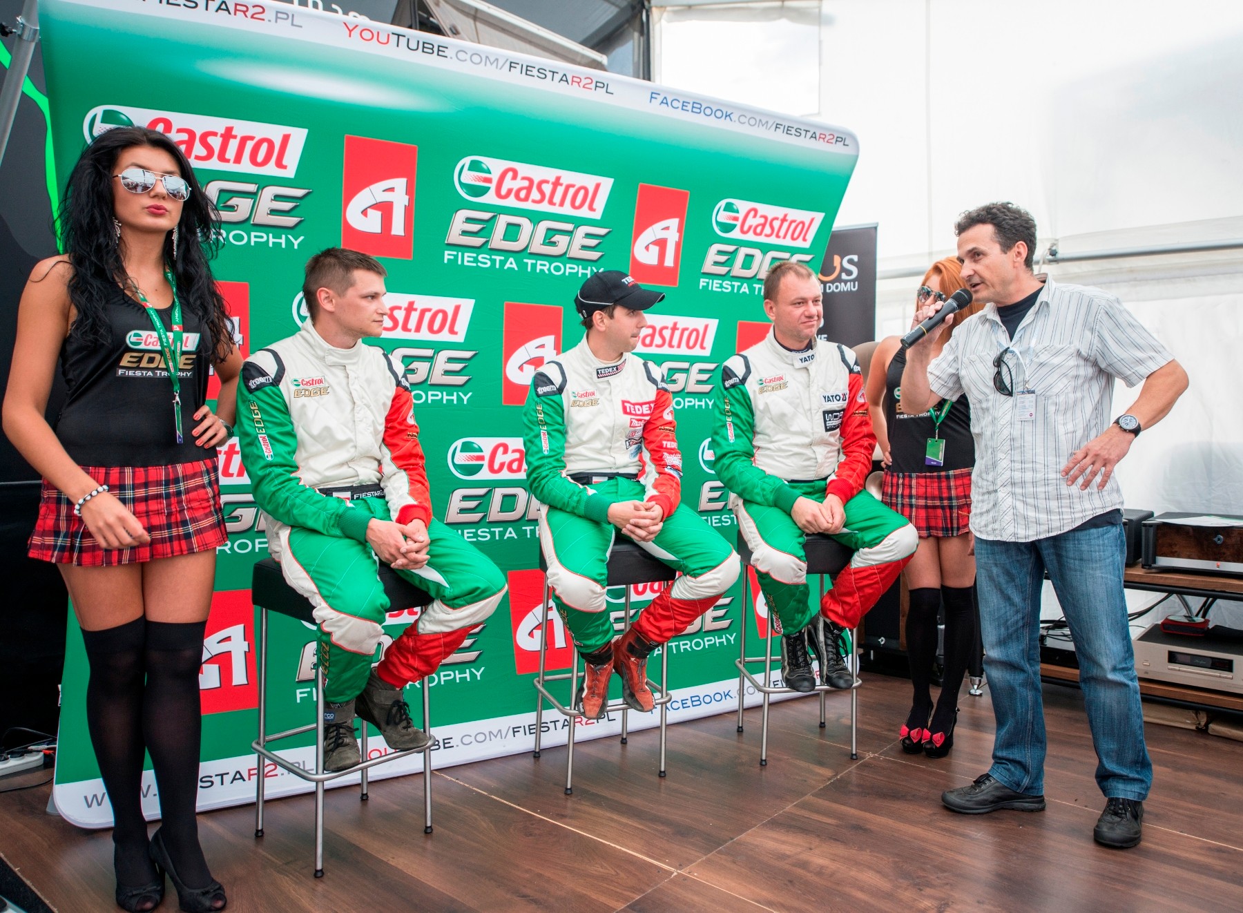 Castrol EDGE Fiesta Trophy na półmetku