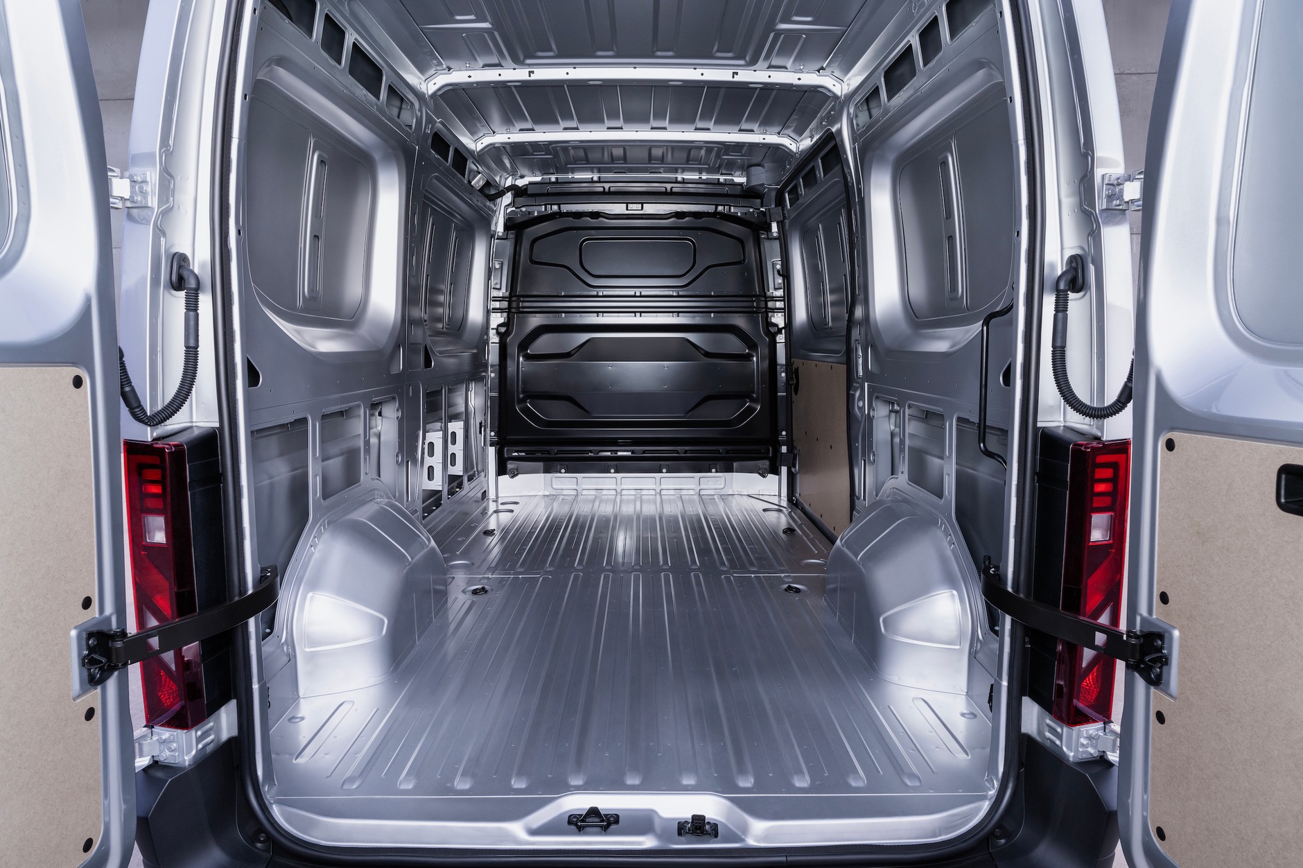 Nissan Interstar III