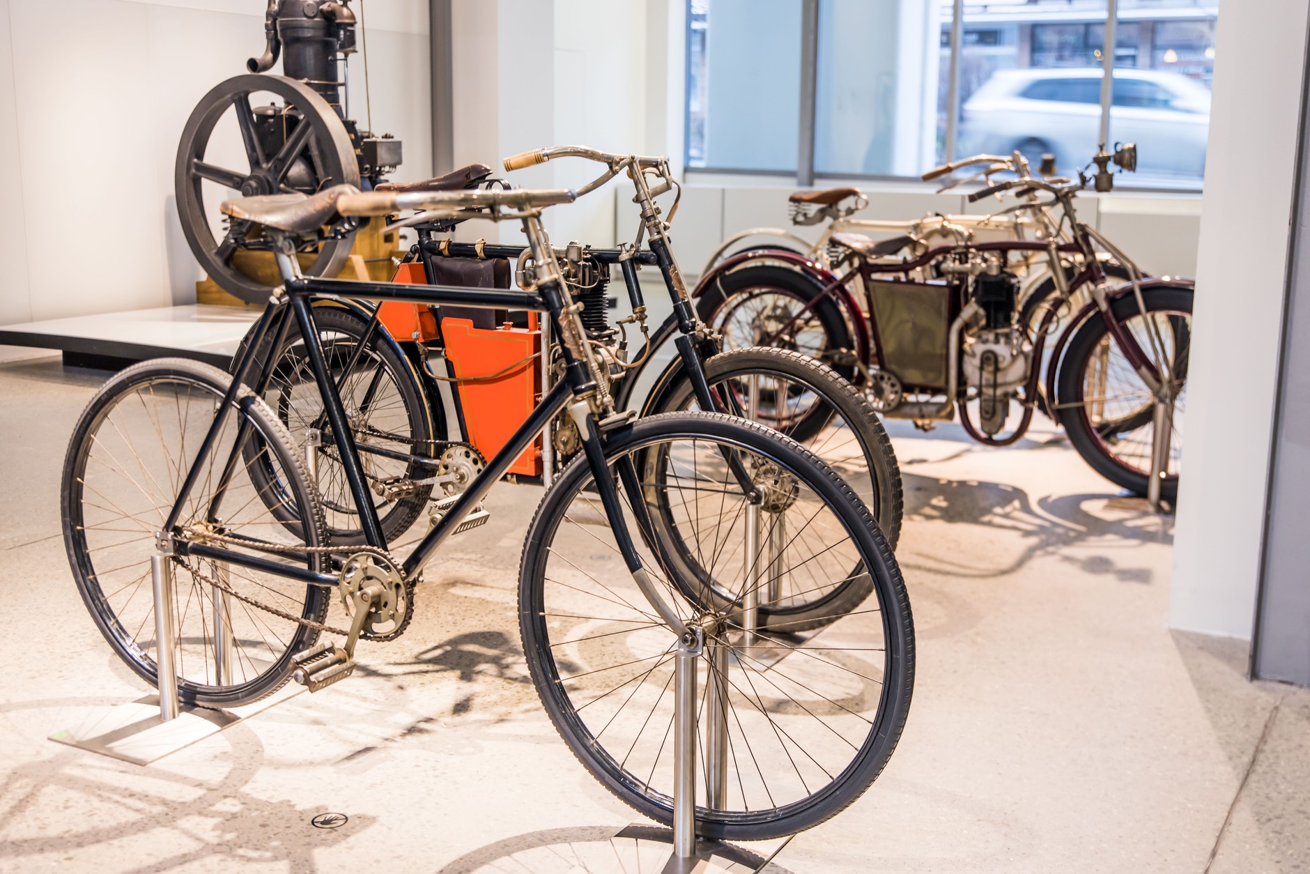 motocykle i rowery w ŠKODA Muzeum Mladá Boleslav