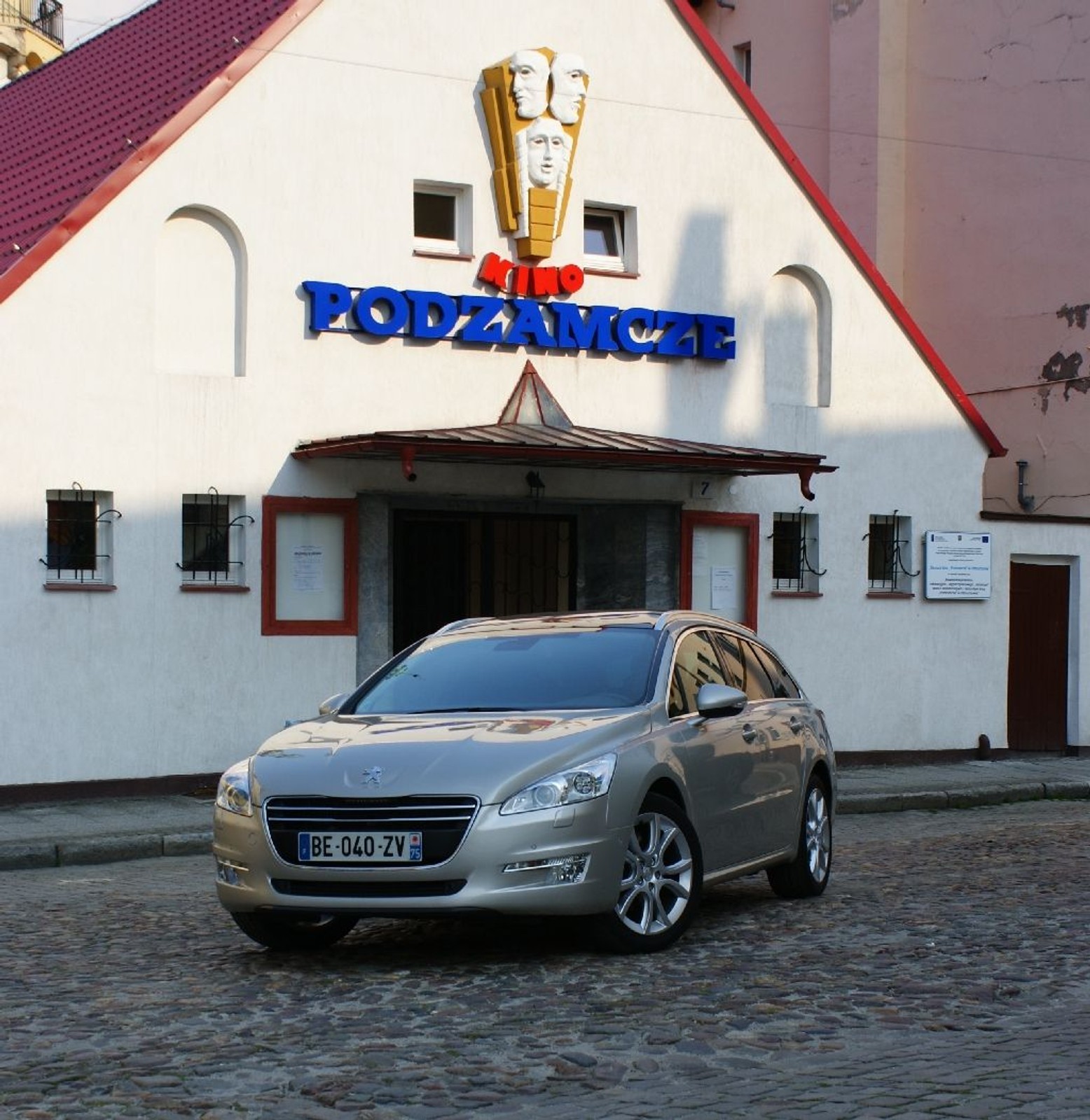 Peugeot 508 1.6 THP: lew rusza na polowanie