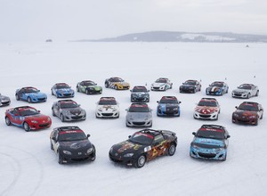 Emocjonujący finisz wyścigu Mazda MX-5 Ice Race