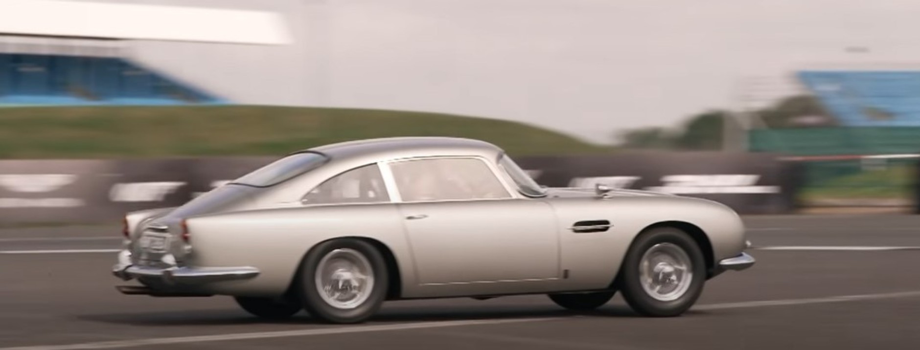 ...i szybka ucieczka z miejsca akcji.