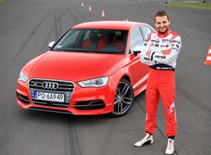 Kuba Giermaziak testuje Audi S3 limousine