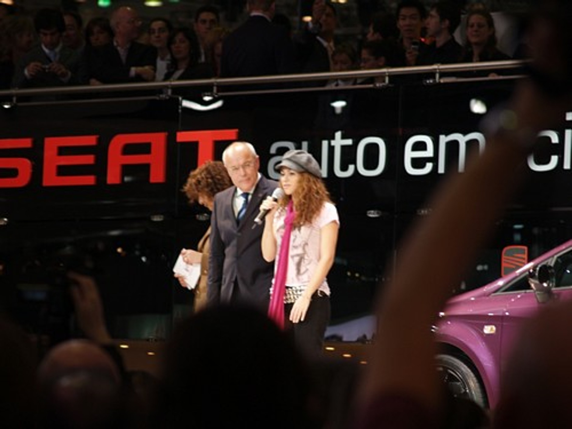 Shakira na stoisku Seata