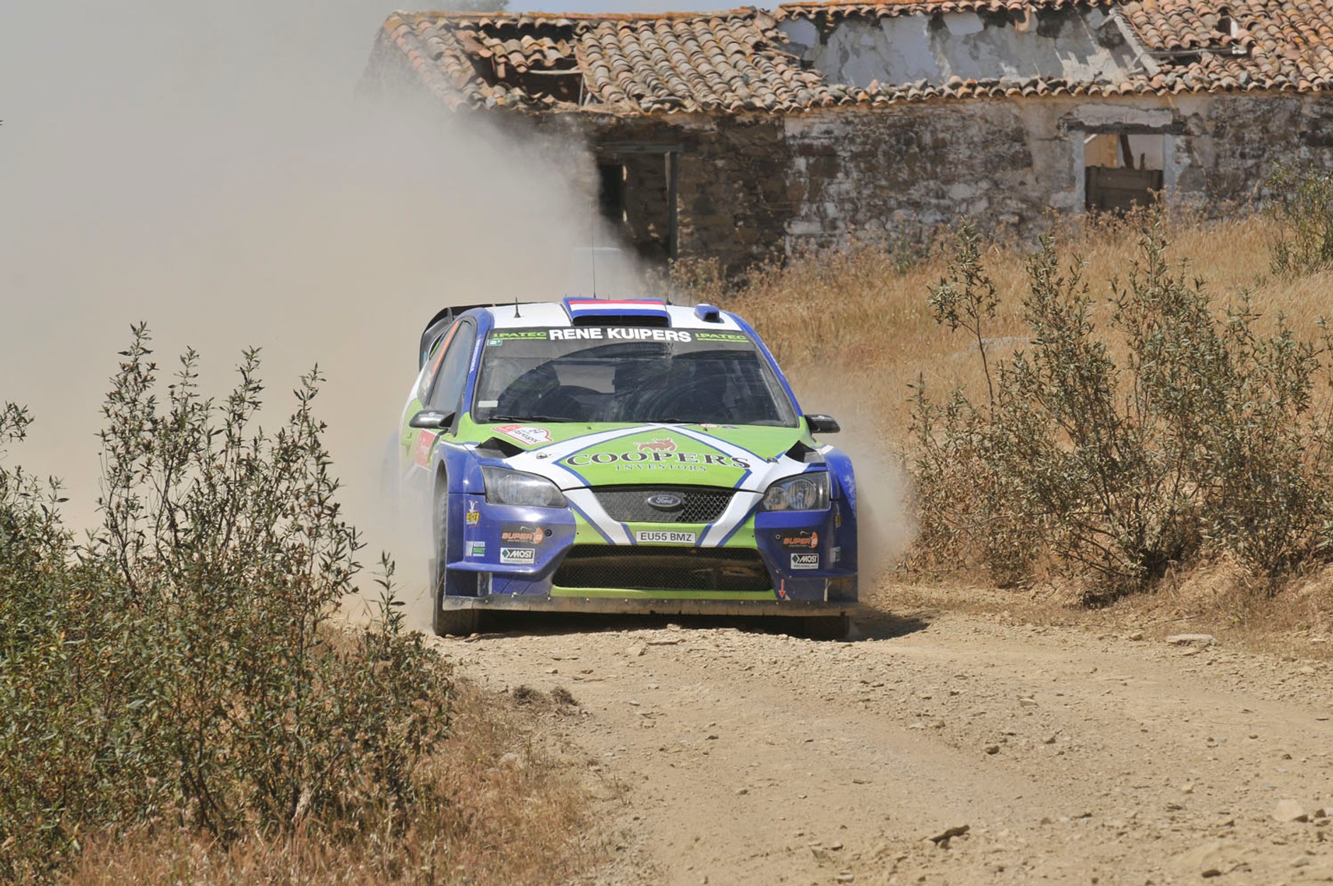 Rajd Portugalii 2010: dominacja Citroena, Kościuszko trzeci (2. etap, wyniki, galeria Willy Weyens)