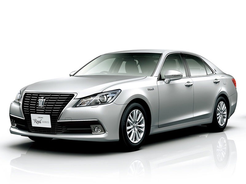 Toyota Crown - luksus po japońsku