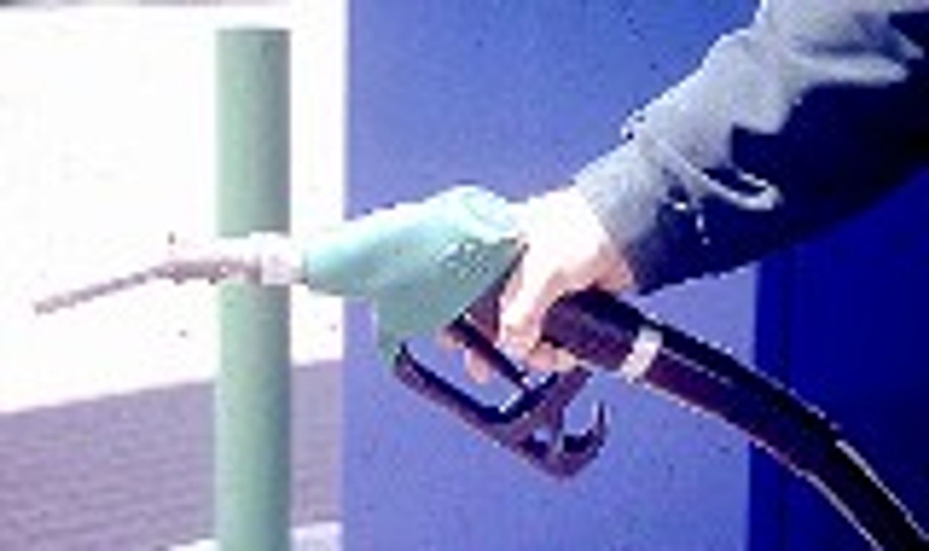 Co nam leją do baku?