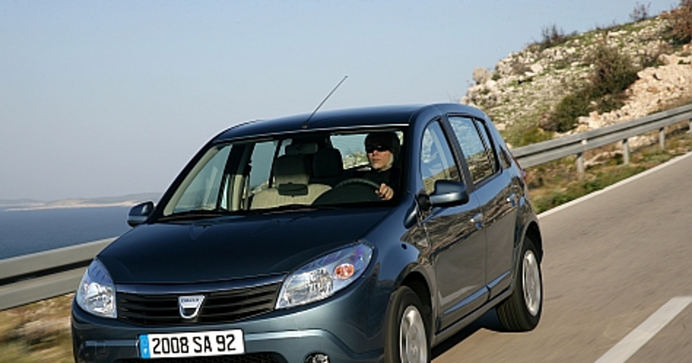 Dacia Sandero i Logan wezwane do serwisu