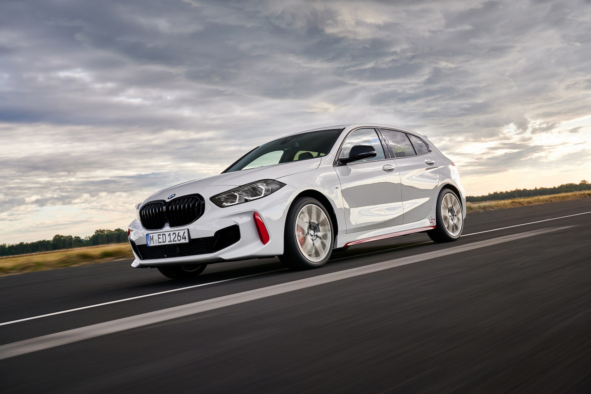 BMW 128ti to bawarski hot hatch z napędem na przód