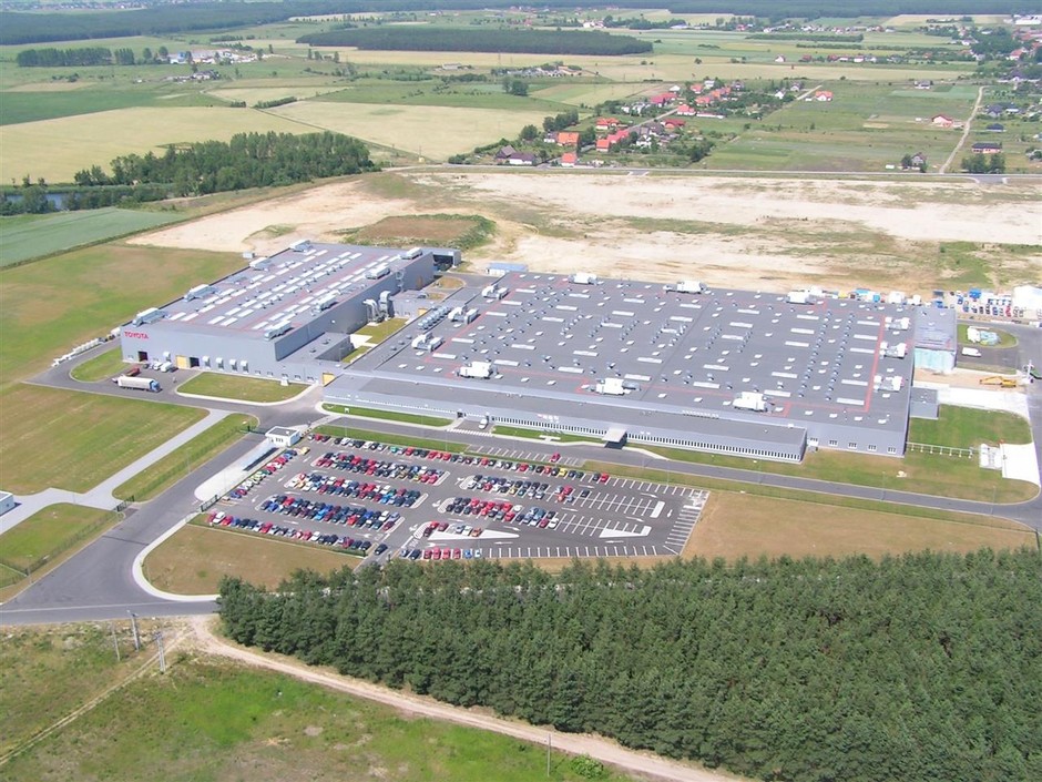 Toyota poszerzy i zwiększy produkcję w Polsce