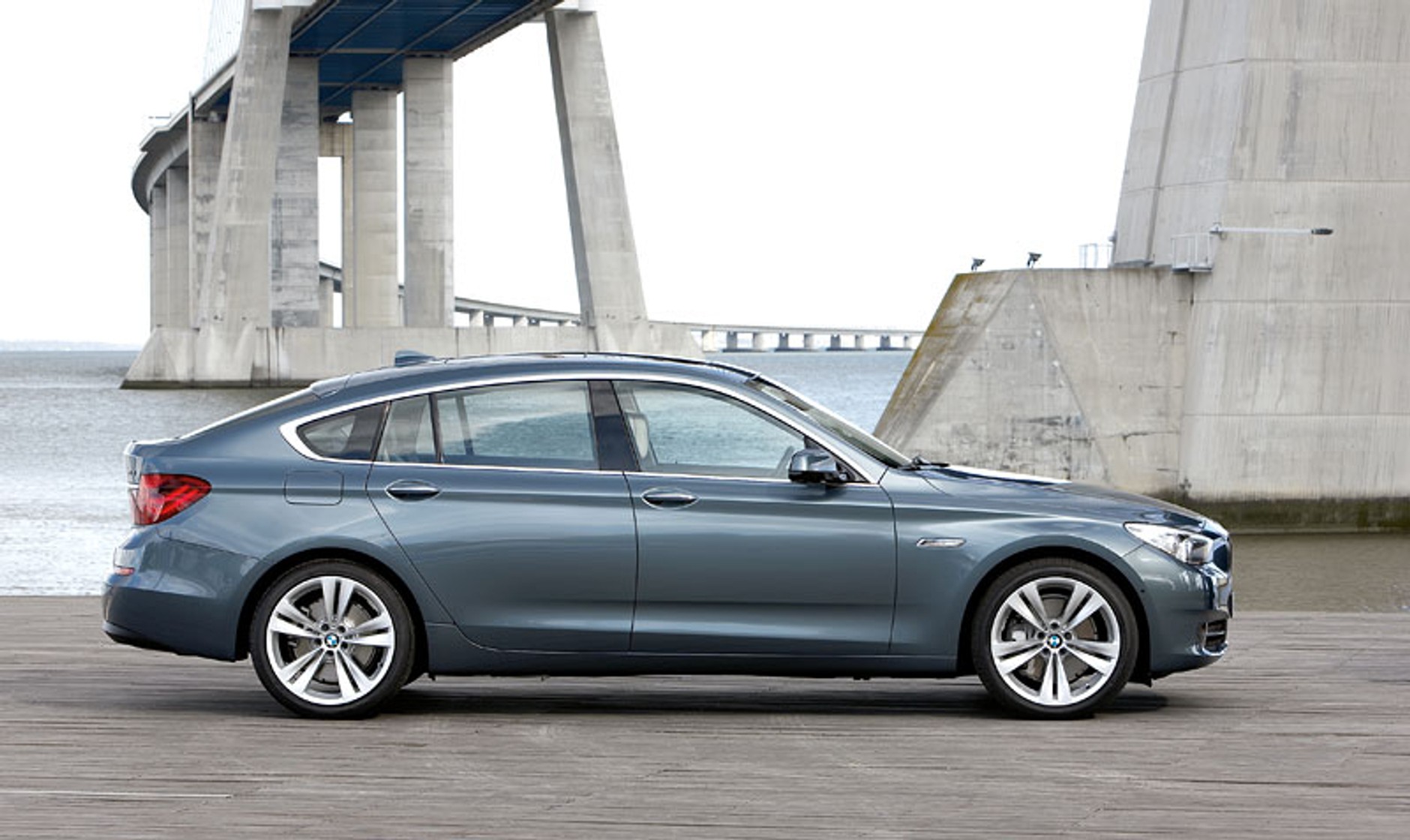 IAA Frankfurt 2009: BMW 5 GT – pierwsze wrażenia (fotogaleria)