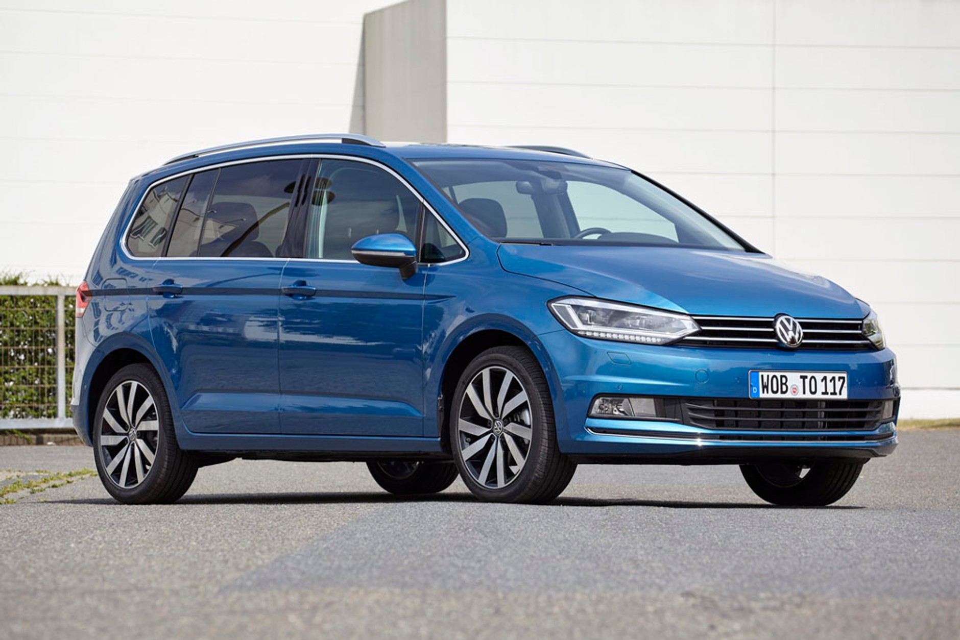 Volkswagen Touran 1.6 TDI cena samochodu 96 950 zł