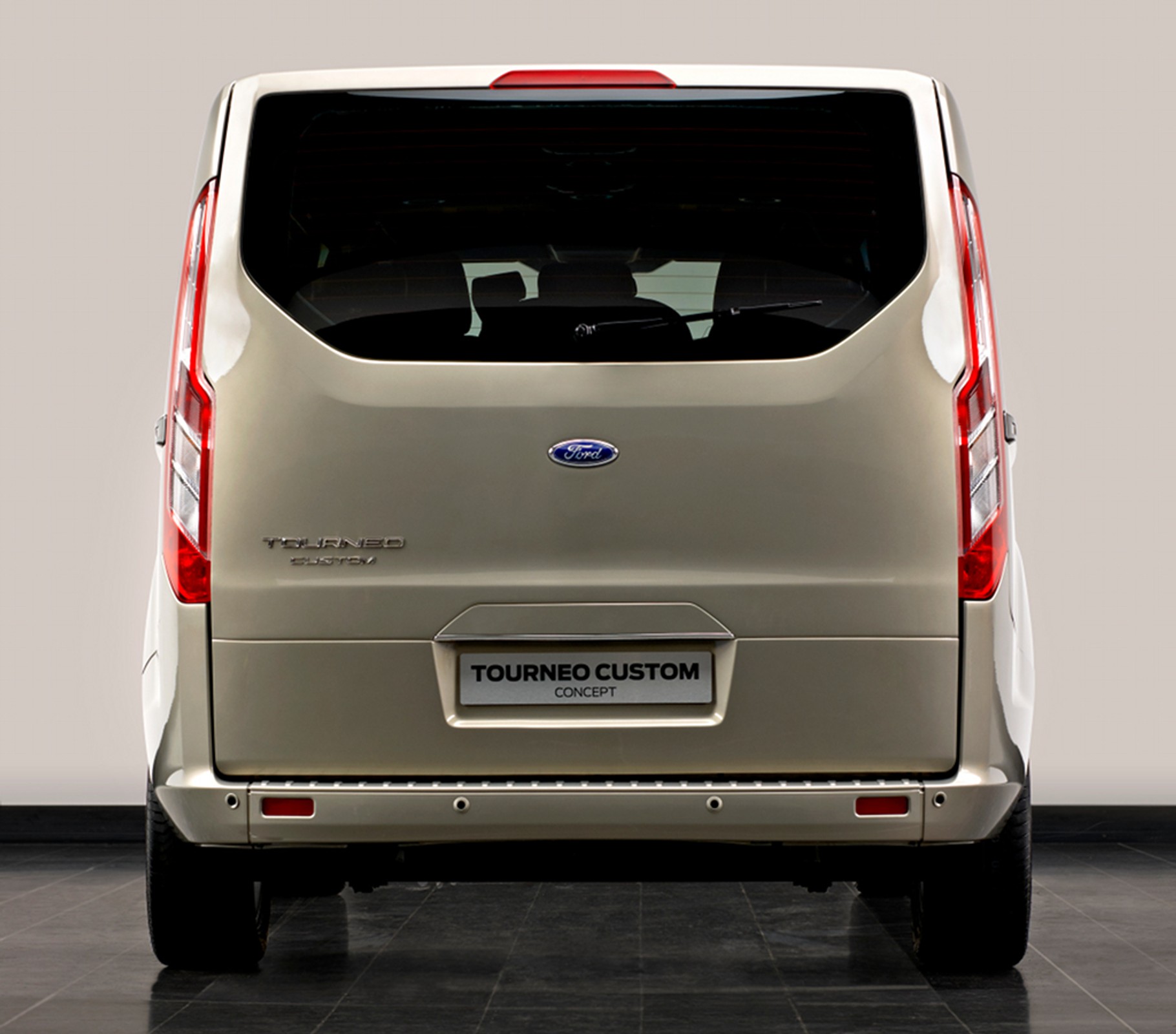 Taki będzie nowy Ford Transit