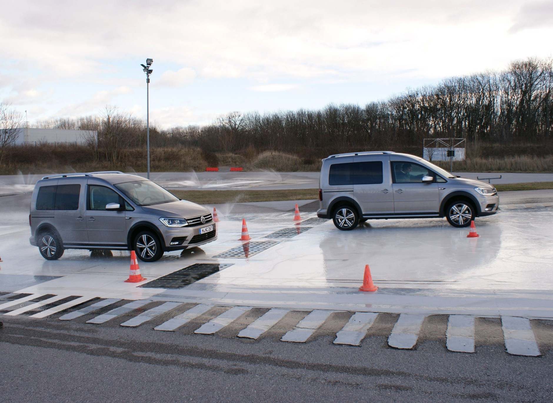 Volkswagen Caddy Alltrack