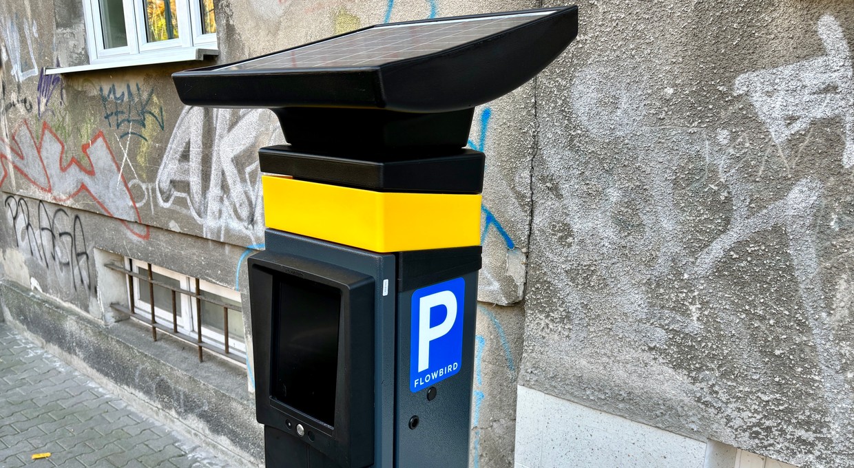 Oszukali setki kierowców na opłatę za parkowanie. Włamali się do systemu SPP
