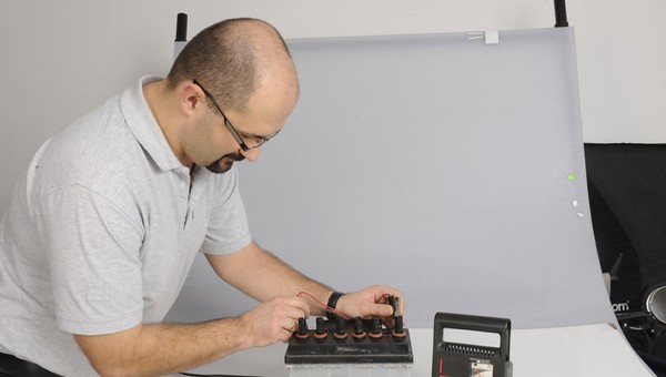 Jak bezpiecznie ładować akumulator?