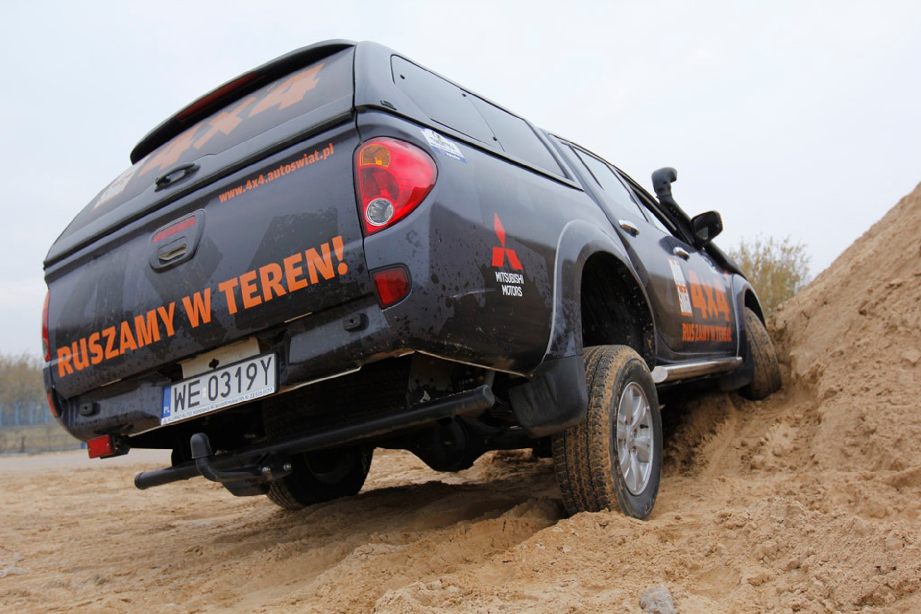 Zawias to podstawa: zobacz, jak podnieść terenówkę