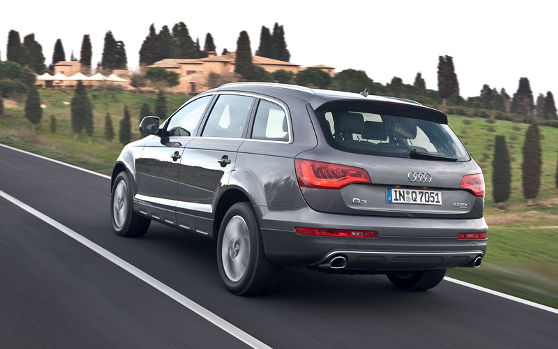 Audi Q7: facelifting i mniejsze zużycia paliwa (fotogaleria)