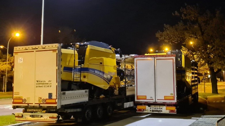 Kierowcy wiozący kombajny nie przestrzegali wytyczonej trasy