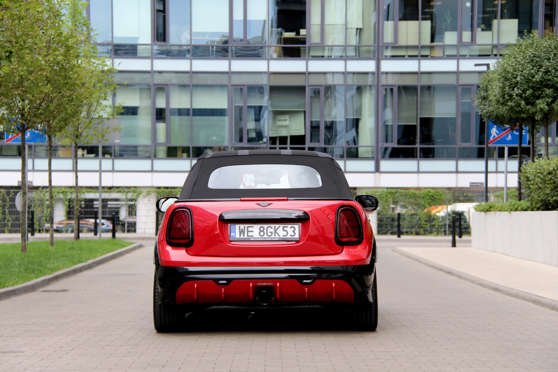 MINI John Cooper Works Cabrio