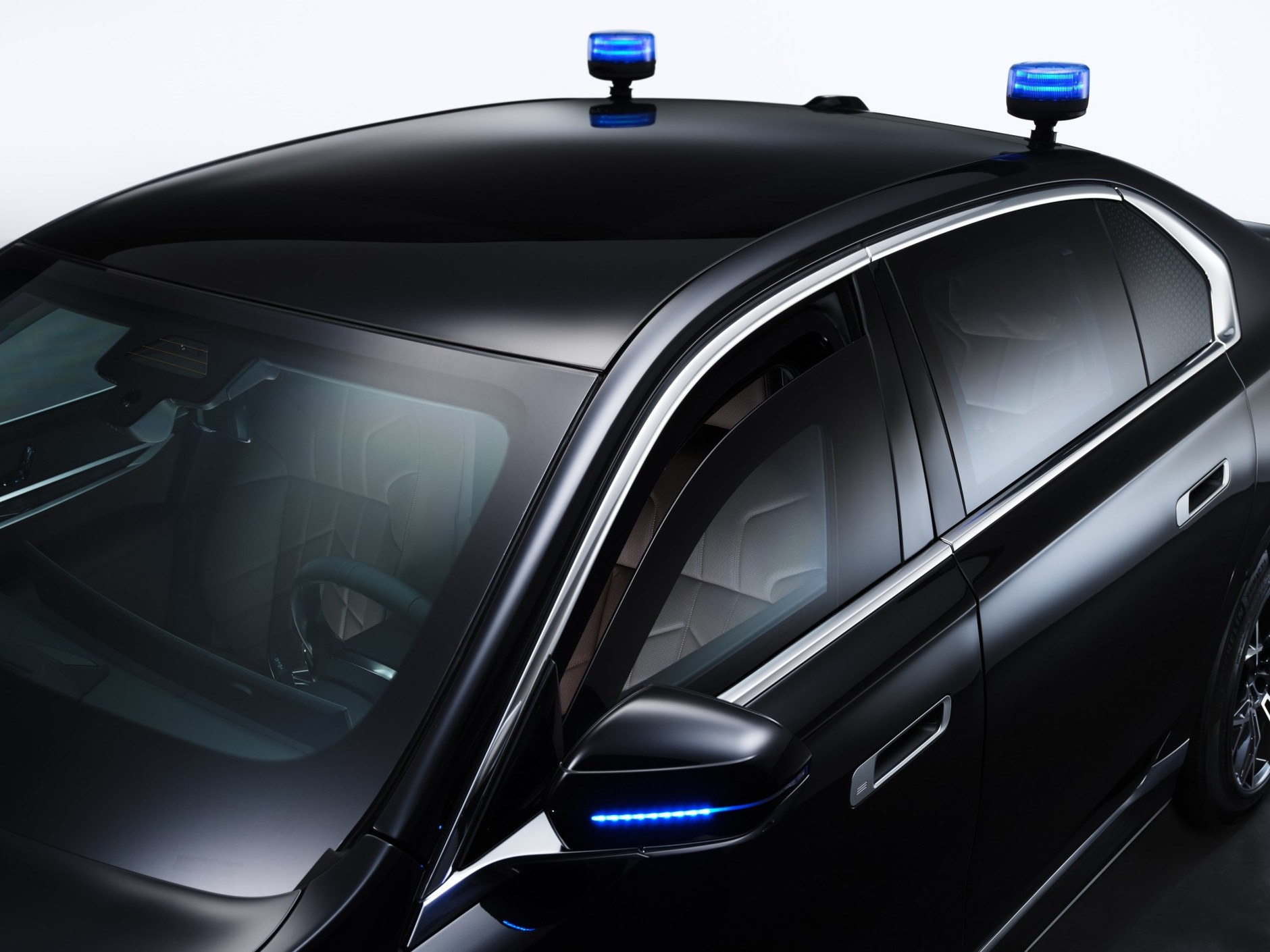 BMW serii 7 Protection. Jeżdżąca kapsuła bezpieczeństwa