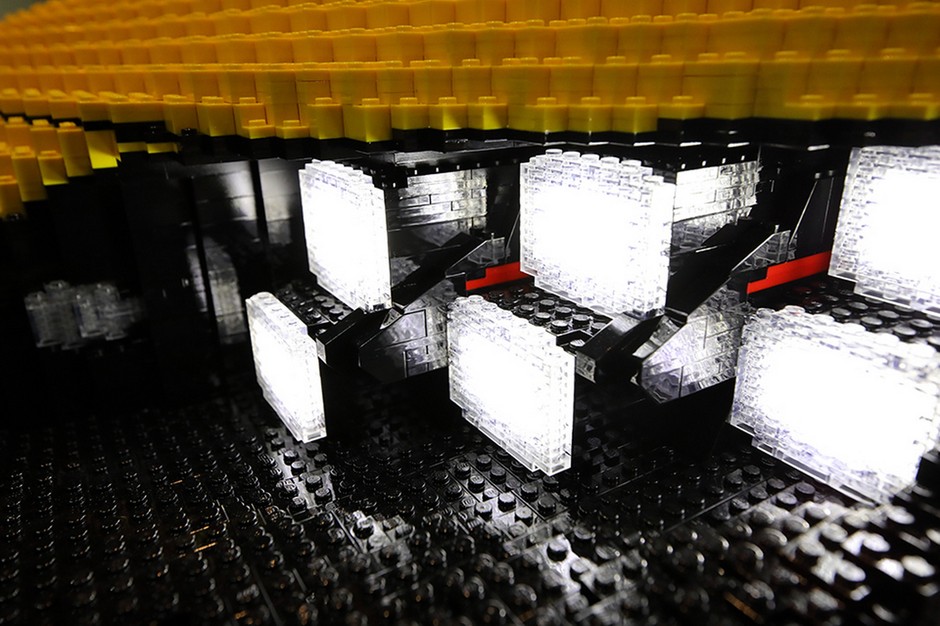 Toyota GR Supra z klocków Lego, wygląda świetnie i jeździ