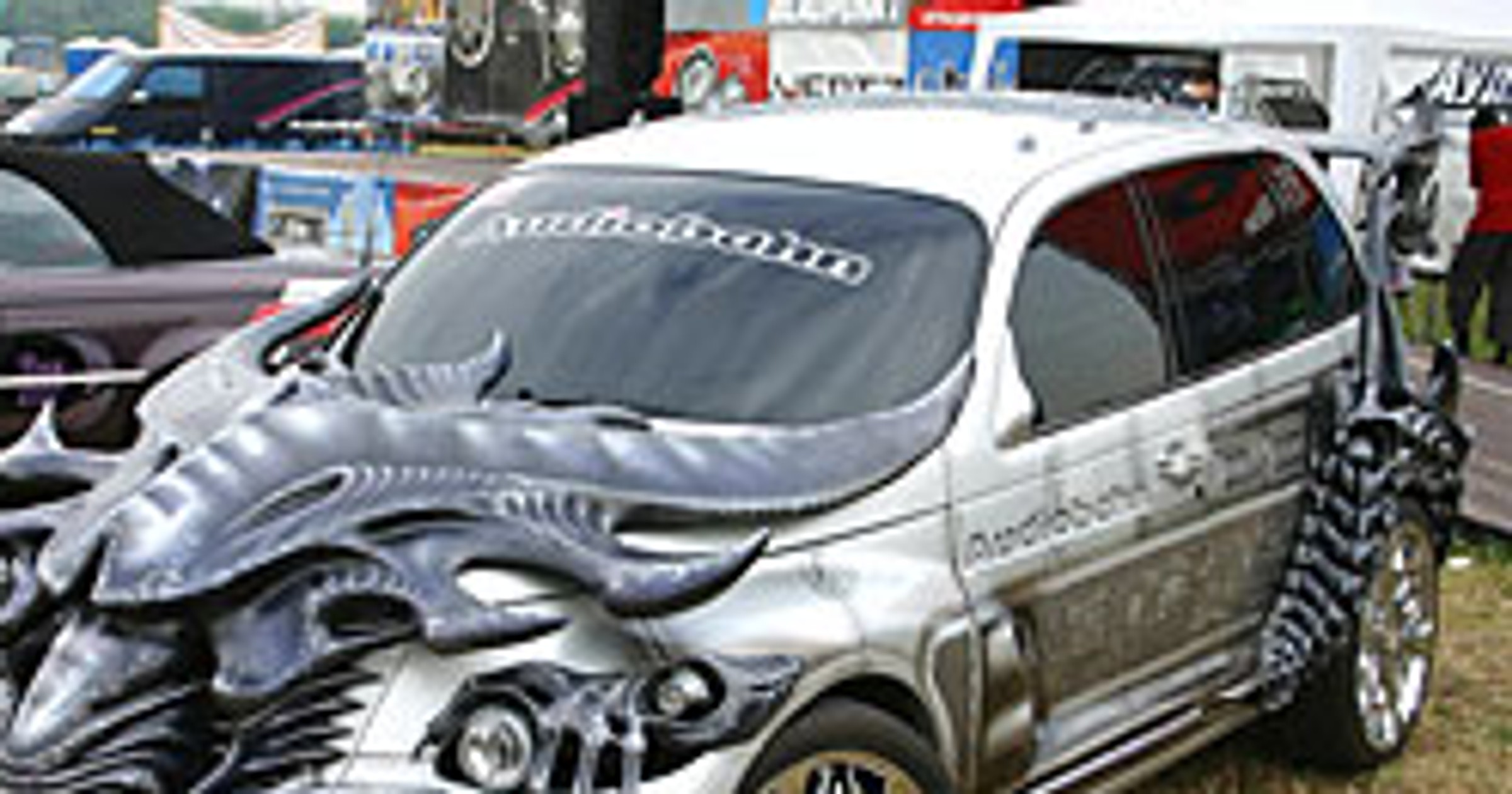 Chrysler PT Criuser Alien - potwór z Rosji