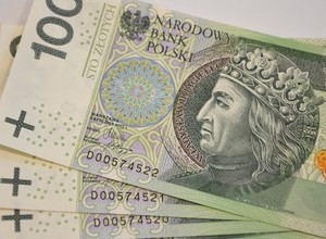 Próbował przekupić policjantów, bo "spieszył się na kurs tańca"