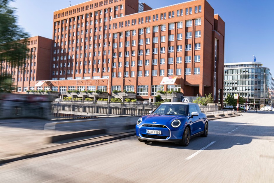 W pełni elektryczne MINI Cooper