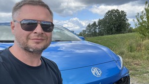 Jeździłem najtańszym nowym autem hybrydowym w Polsce, czyli MG3. Nie spodziewałem się takiego zużycia paliwa po 194 KM
