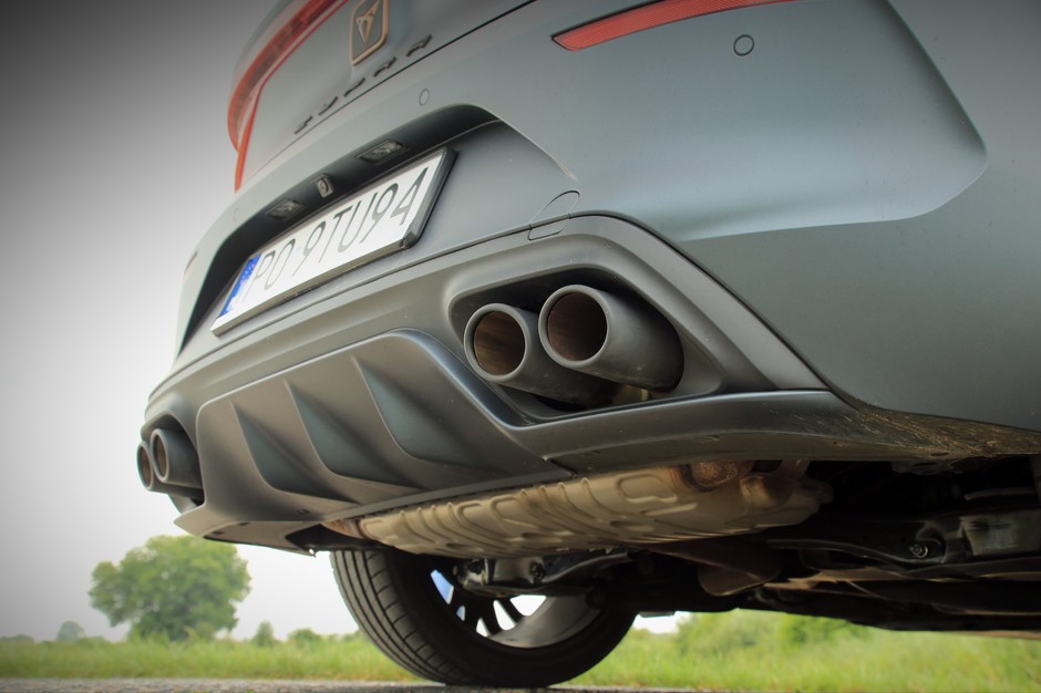 Cupra Leon 300 DSG (2021)