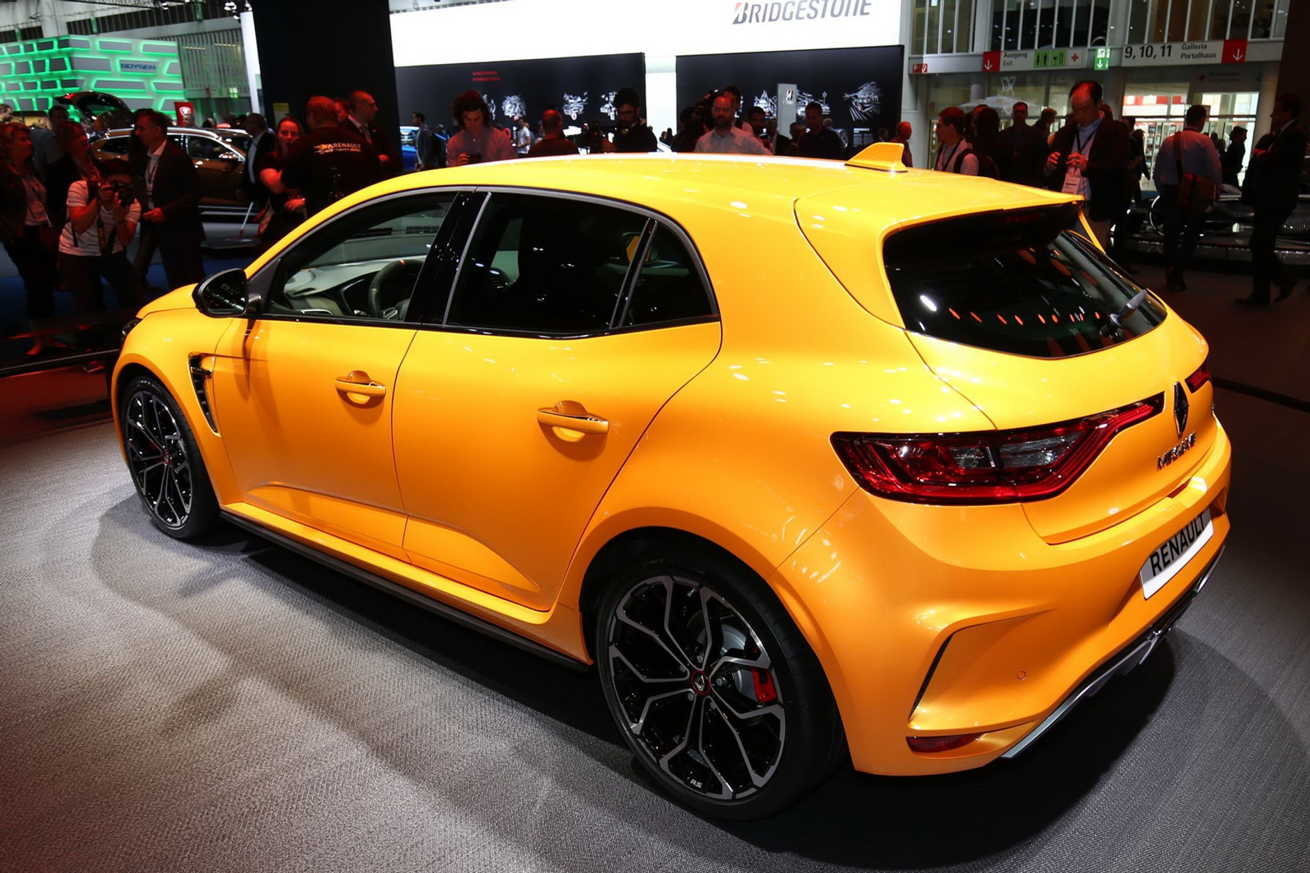 Nowe Renault Megane RS - namiesza w stawce
