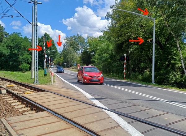 Tak wygląda przejazd z pułapką na kierowców. 10 kamer systemu Red Light zwróci się szybko