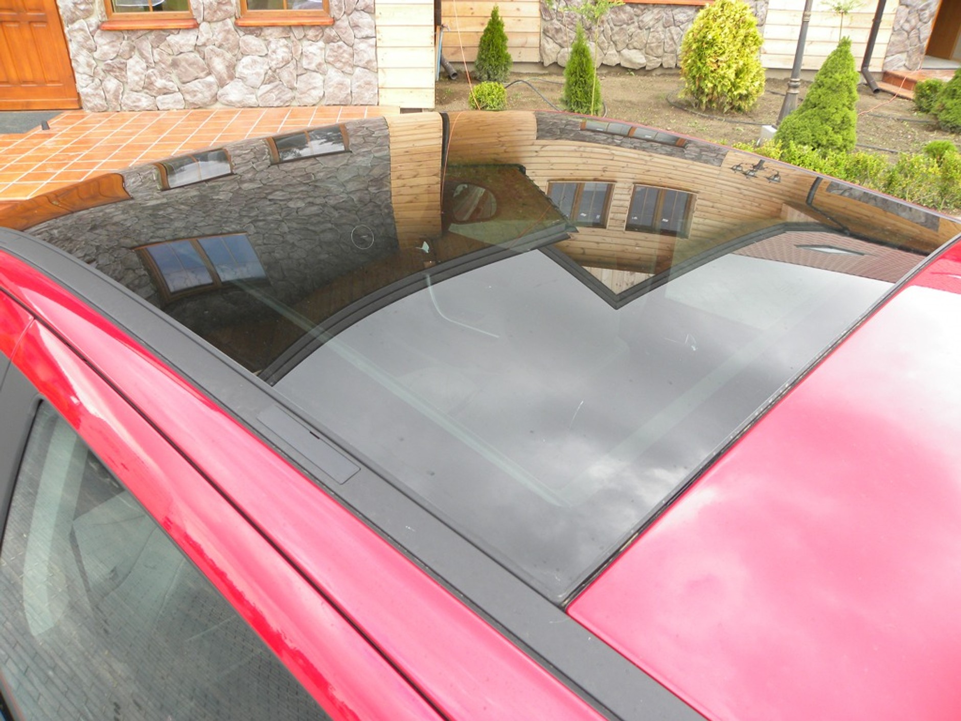 Peugeot 308 FL: Świeża twarz