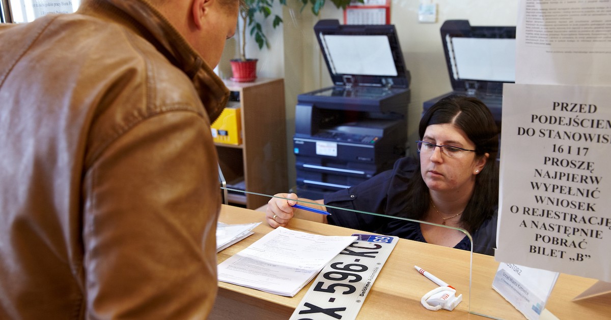 Rejestracja samochodu w czasach pandemii - wyzwanie dla cierpliwych