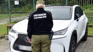 Dwa skradzione samochody zatrzymane na granicy z Ukrainą