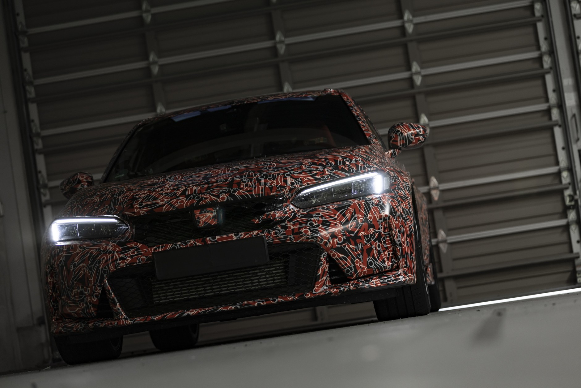 Zakamuflowana prototypowa Honda Civic Type R
