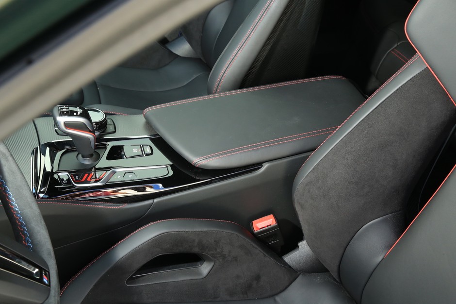 BMW M5 CS