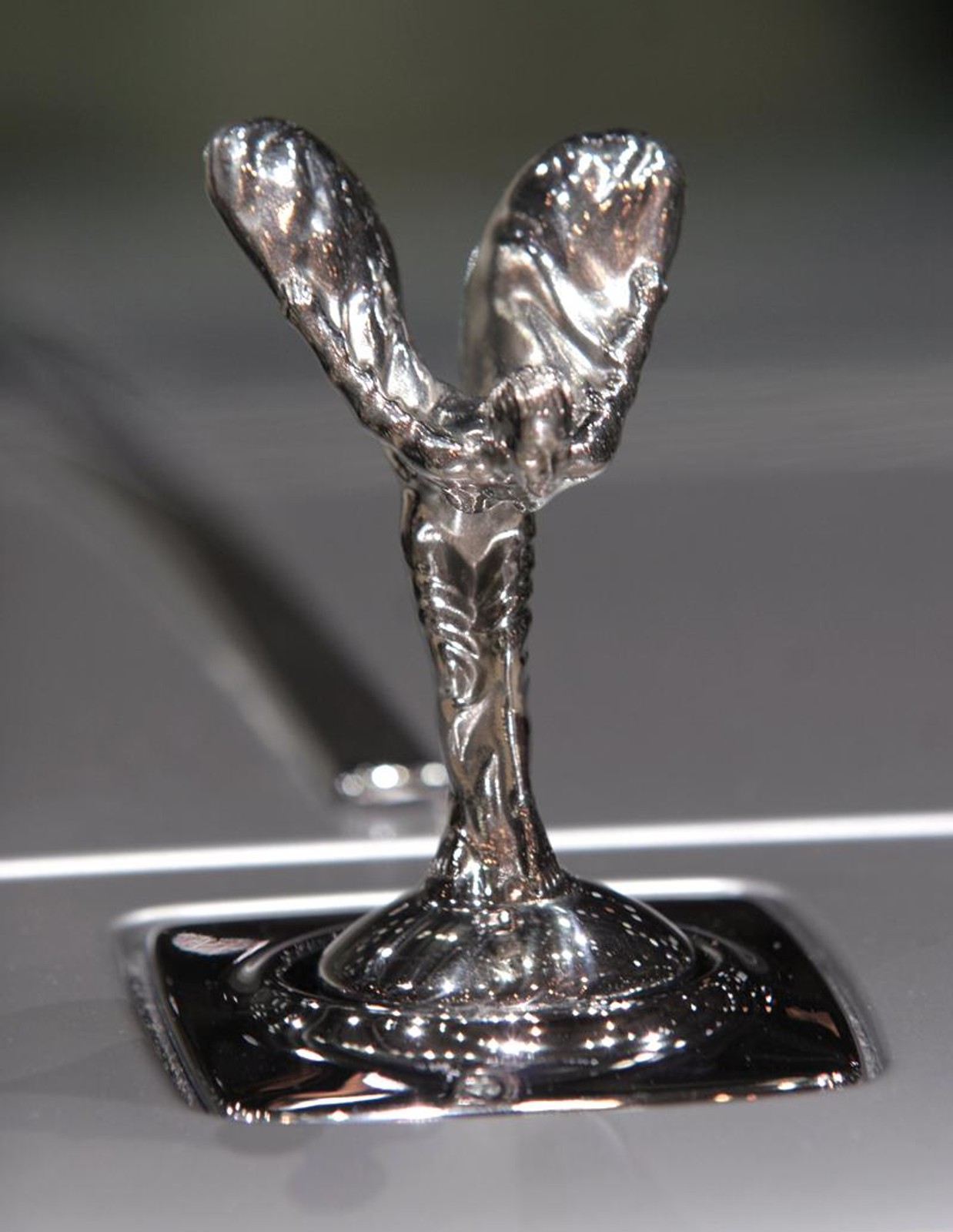 Rolls-Royce RR4 będzie nazywał się Ghost